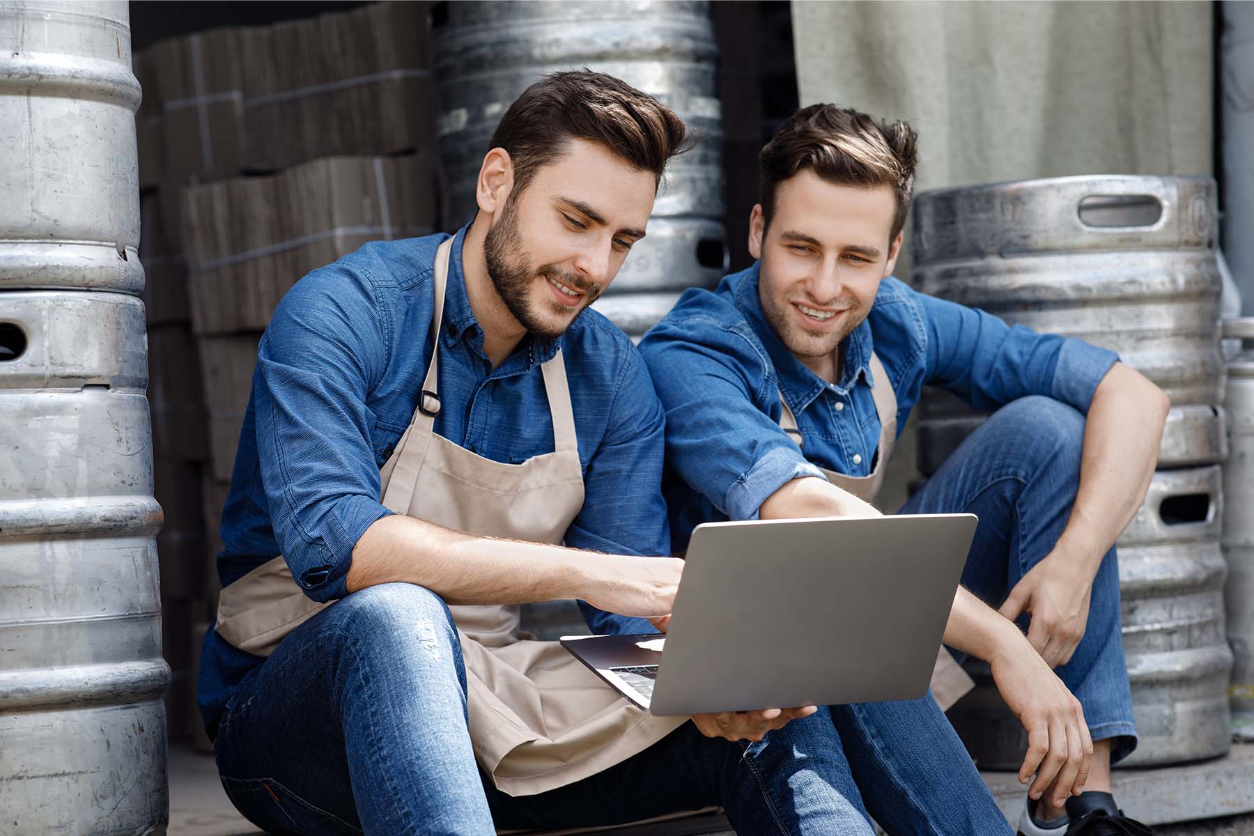 Two men having an online branding consultancy call