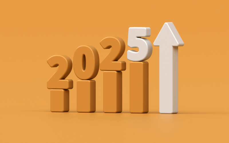 2025 displayed as a digital marketing trend graph